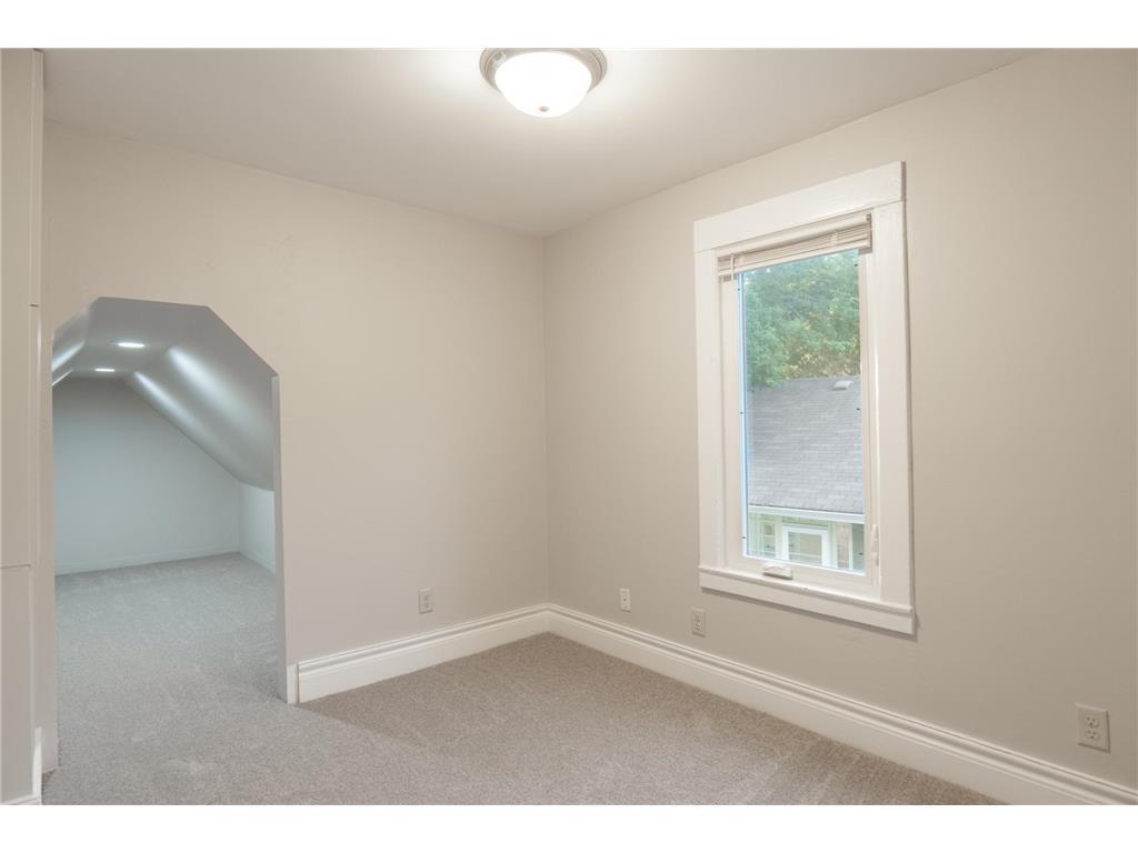 4007 Girard Avenue N Minneapolis MN 55412 6826622 image13