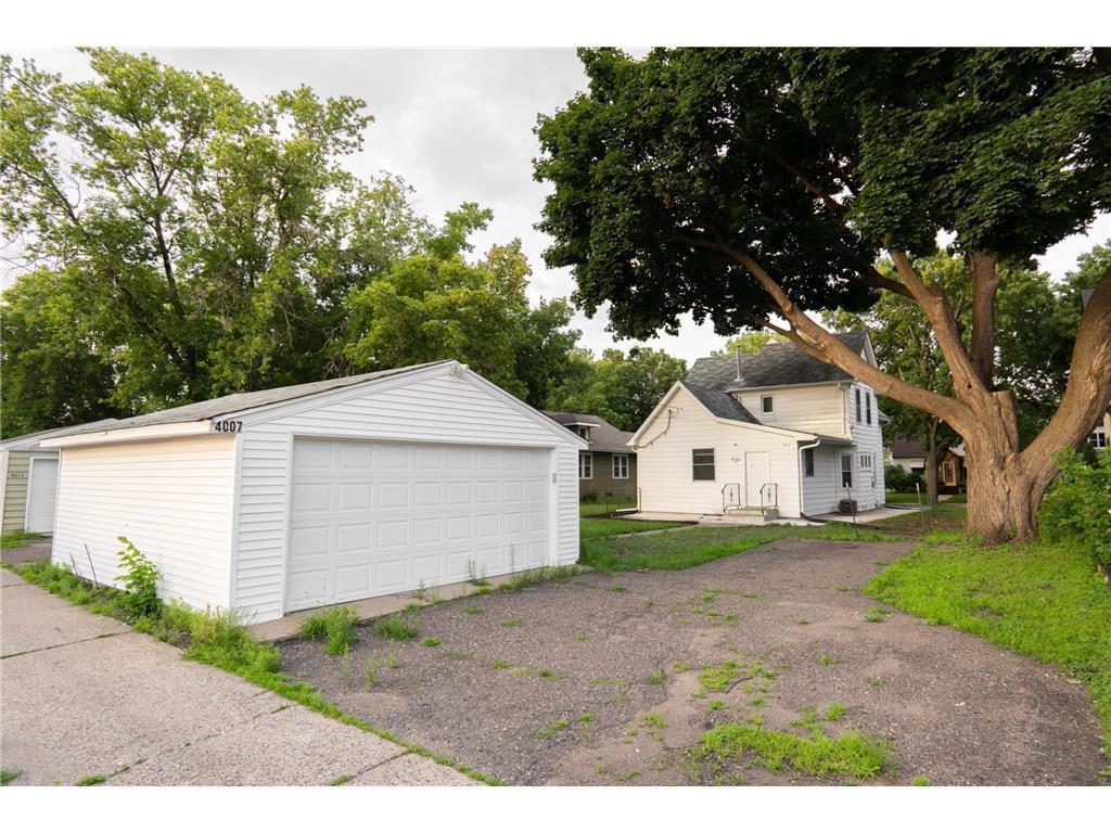 4007 Girard Avenue N Minneapolis MN 55412 6826622 image24