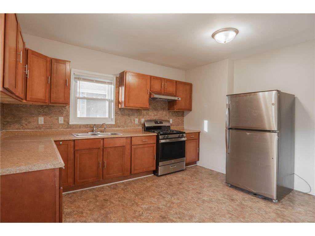 4007 Girard Avenue N Minneapolis MN 55412 6826622 image7