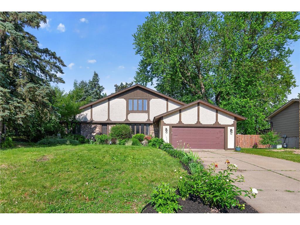 4008 Macalaster Drive NE Saint Anthony MN 55421 7074867 image1