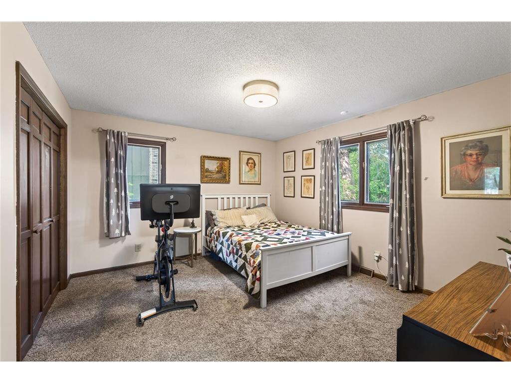 4008 Macalaster Drive NE Saint Anthony MN 55421 7074867 image10