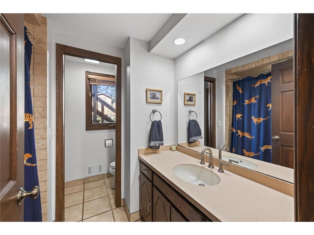 4008 Macalaster Drive NE Saint Anthony MN 55421 7074867 image11