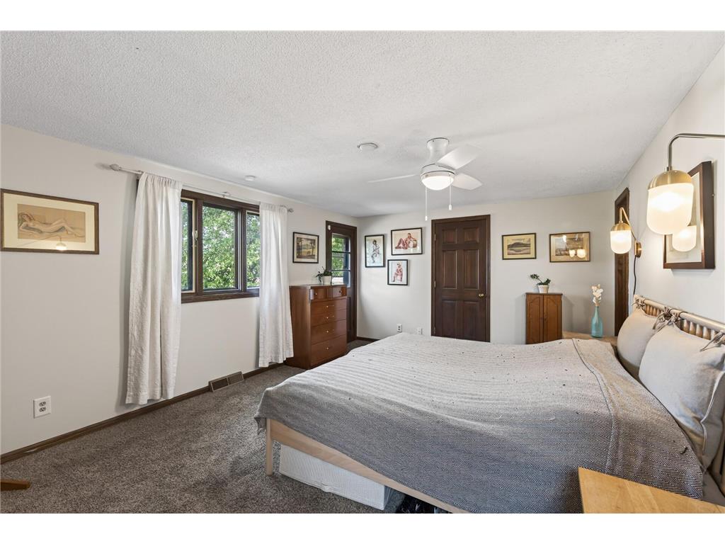 4008 Macalaster Drive NE Saint Anthony MN 55421 7074867 image14