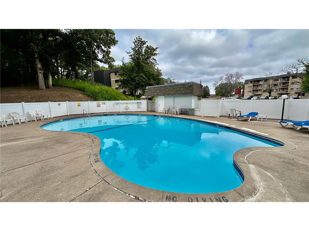 4009 Heritage Hills Drive #108 Bloomington MN 55437 6816022 image22