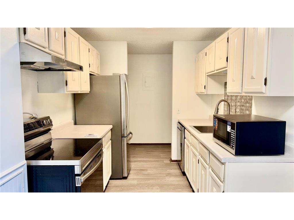 4009 Heritage Hills Drive #108 Bloomington MN 55437 6816022 image7