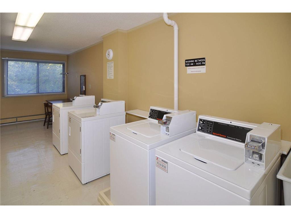 4009 Heritage Hills Drive #202 Bloomington MN 55437 6825925 image25