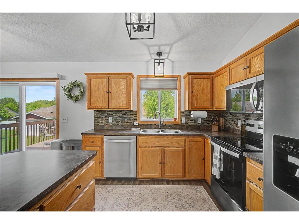 401 10th Street SE Freeport MN 56331 7073616 image10