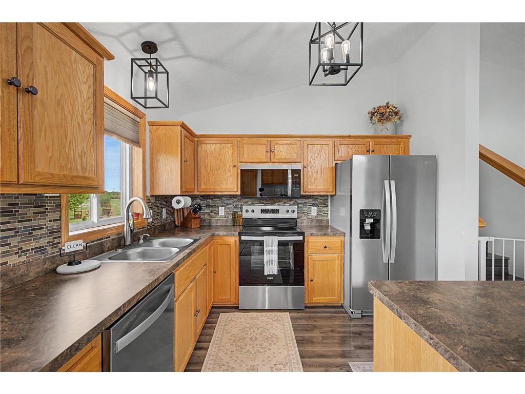 401 10th Street SE Freeport MN 56331 7073616 image11