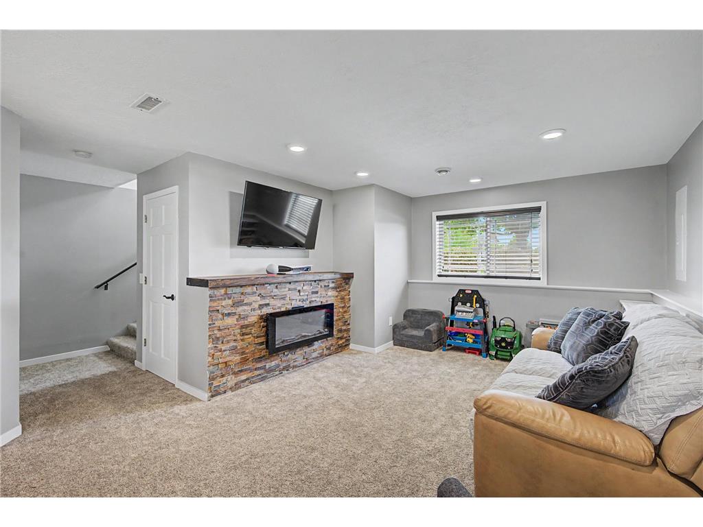 401 10th Street SE Freeport MN 56331 7073616 image31