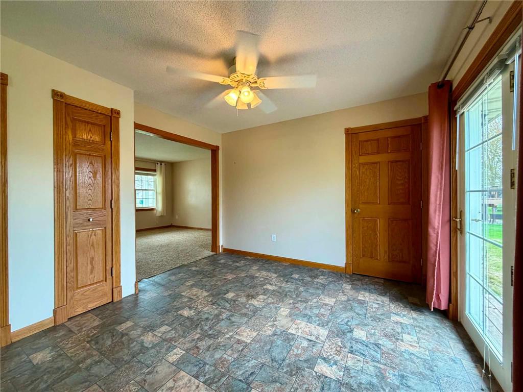 401 17th Street W Glencoe MN 55336 7064016 image11