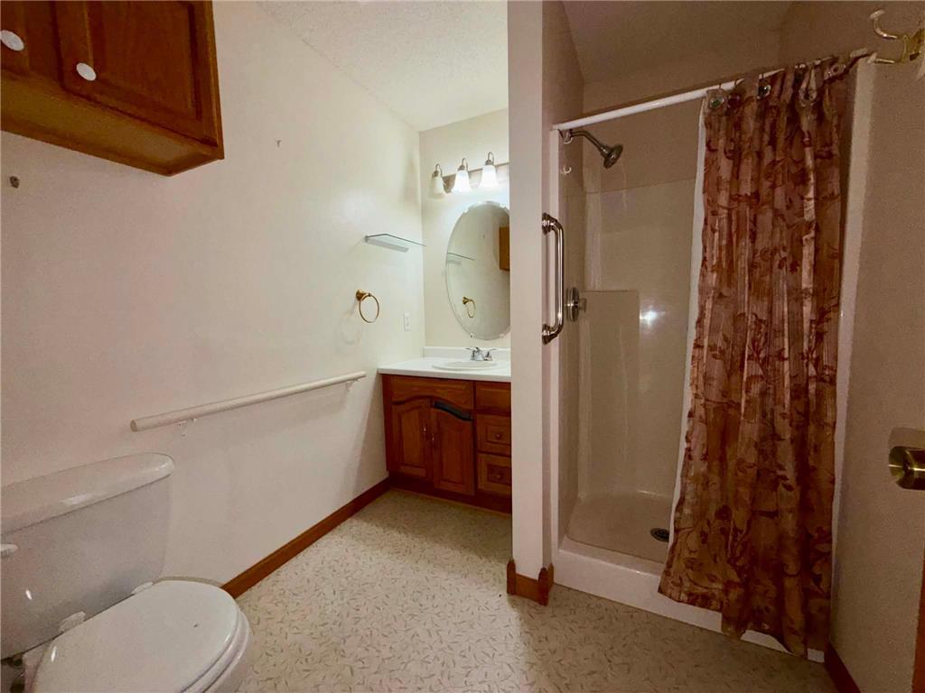 401 17th Street W Glencoe MN 55336 7064016 image15