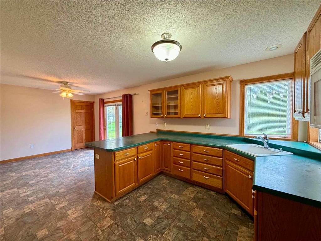 401 17th Street W Glencoe MN 55336 7064016 image7