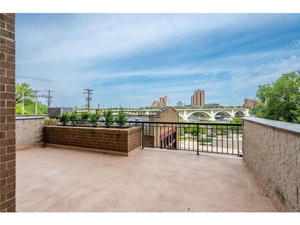 401 1ST Street S #117 Minneapolis MN 55401 - Mississippi 7086643 image1