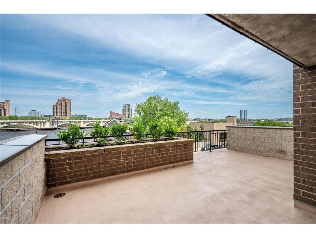 401 1ST Street S #117 Minneapolis MN 55401 - Mississippi 7086643 image2