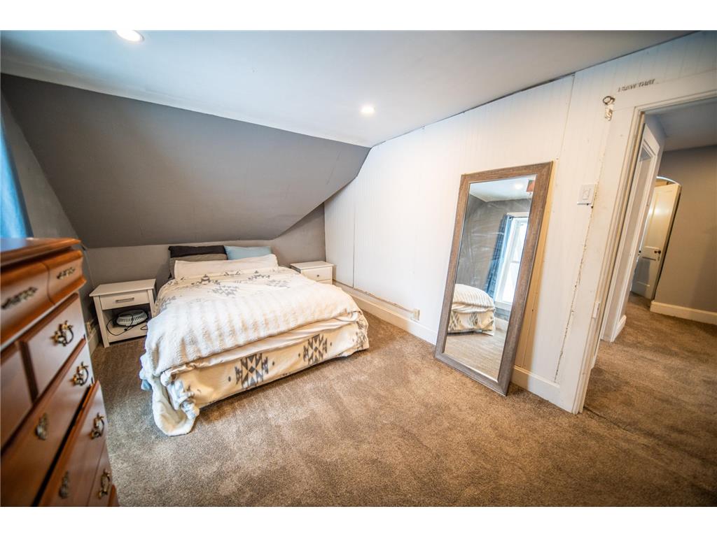 401 1st Street Fountain MN 55935 6825149 image18