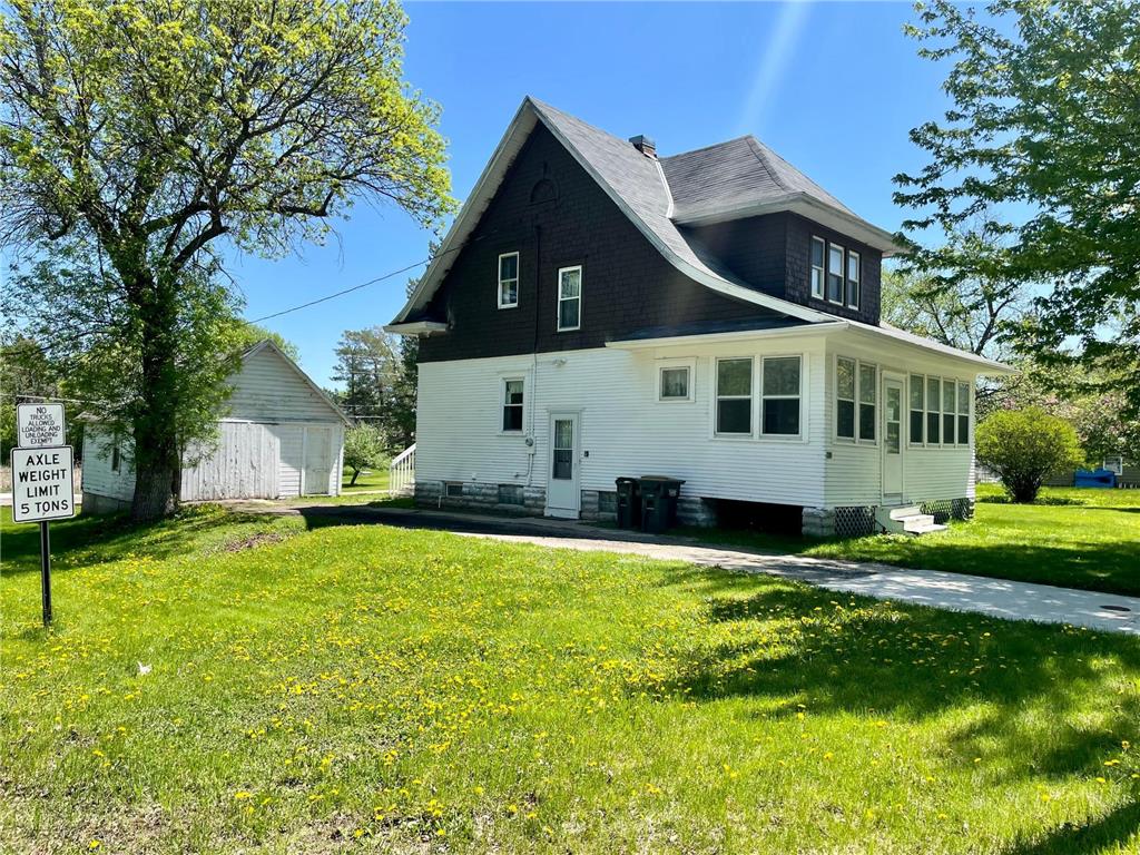 401 2nd Street S Grove City MN 56243 6365033 image1