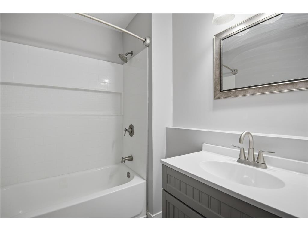 401 3rd Avenue SW Austin MN 55912 7055345 image19