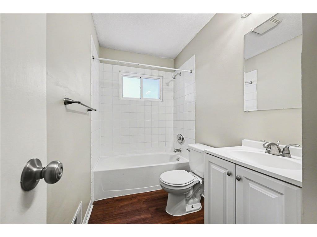 401 42nd Avenue NE Columbia Heights MN 55421 7099281 image14