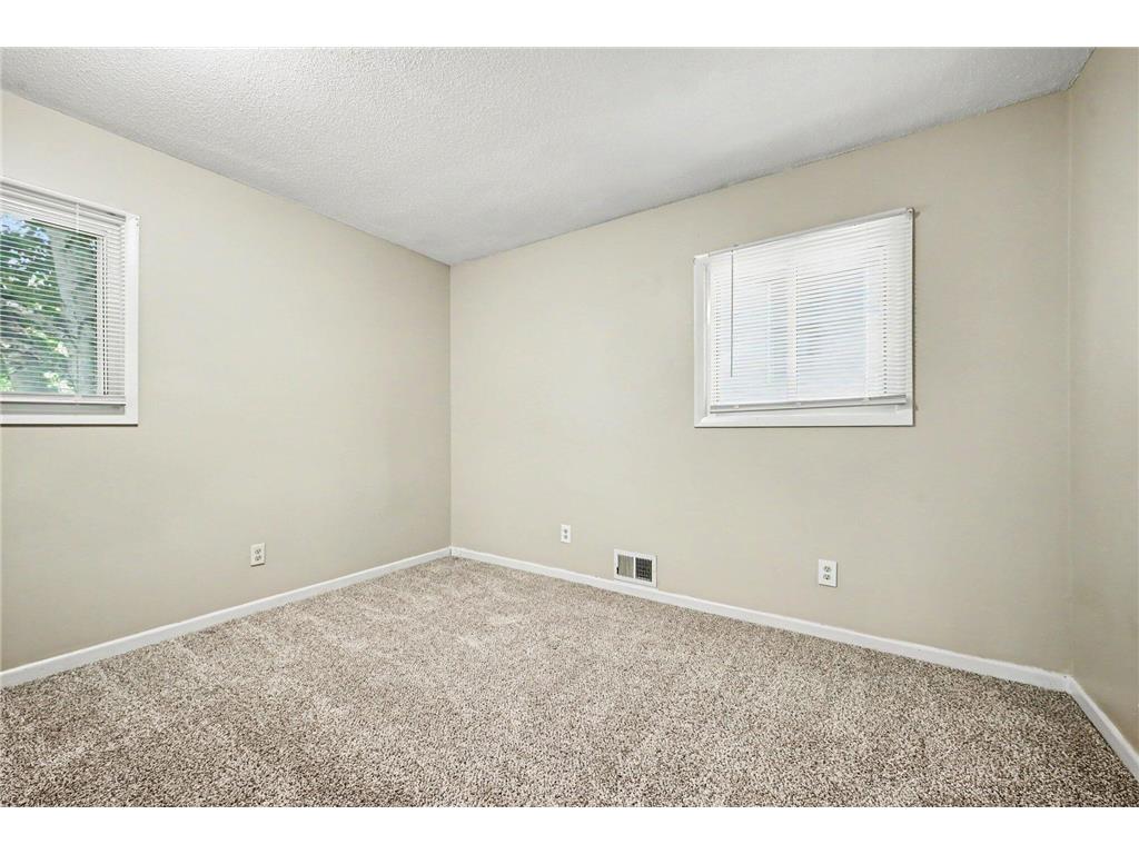 401 42nd Avenue NE Columbia Heights MN 55421 7099281 image16