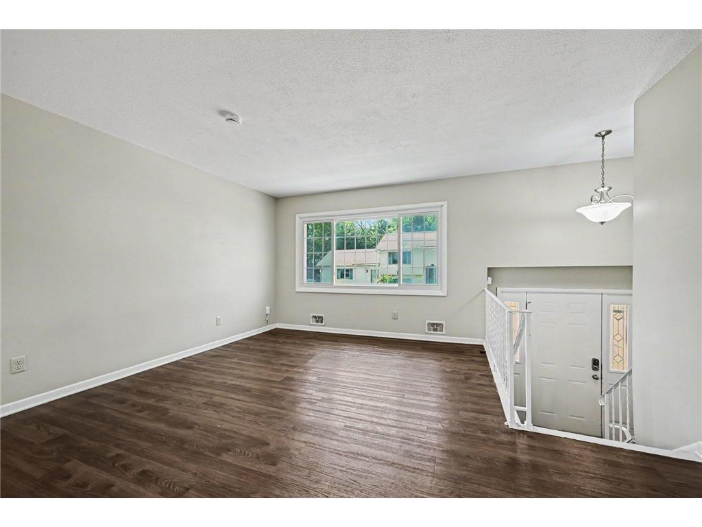 401 42nd Avenue NE Columbia Heights MN 55421 7099281 image3