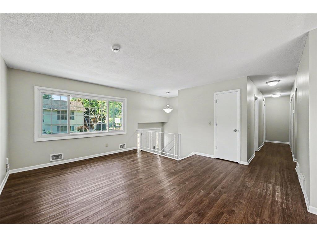 401 42nd Avenue NE Columbia Heights MN 55421 7099281 image4