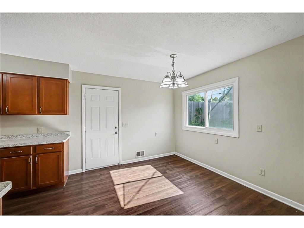 401 42nd Avenue NE Columbia Heights MN 55421 7099281 image8