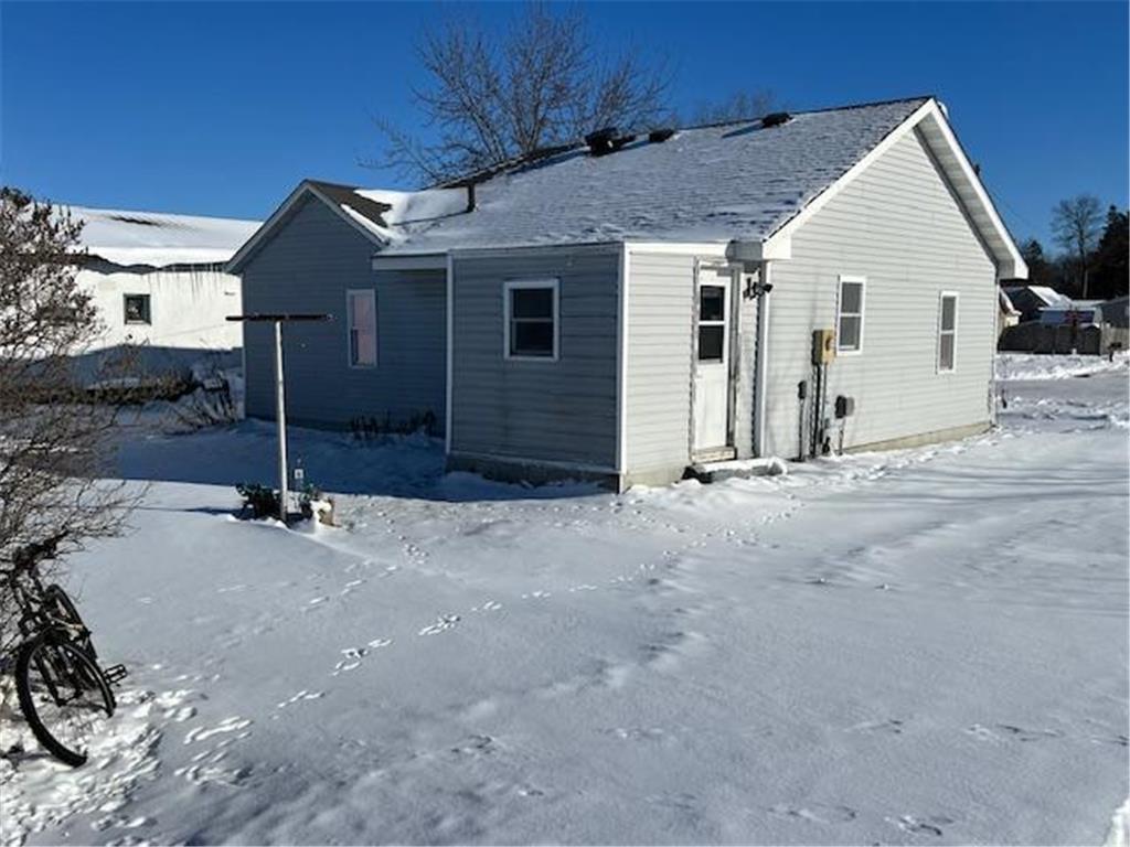 401 4th Street NW Wadena MN 56482 7001029 image3