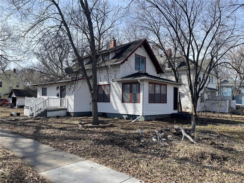 401 5th Street S Moorhead MN 56560 7049504 image1