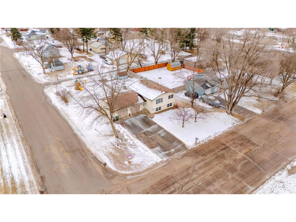 401 6th Street SE Little Falls MN 56345 7018164 image1