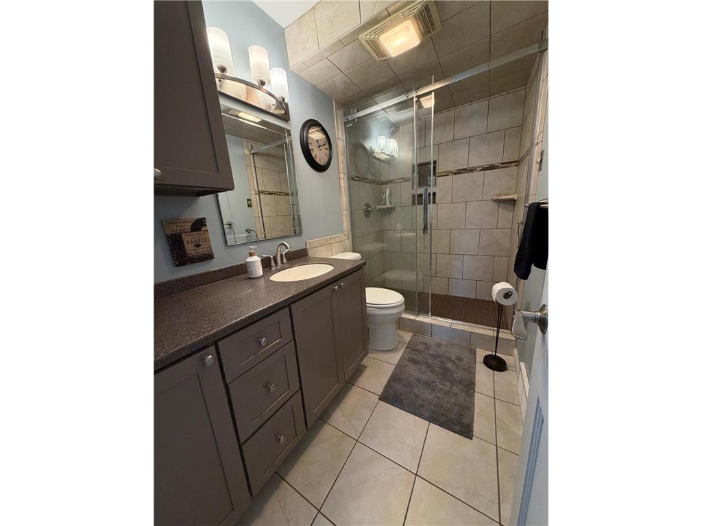 401 Center Street E Roseau MN 56751 7034447 image14