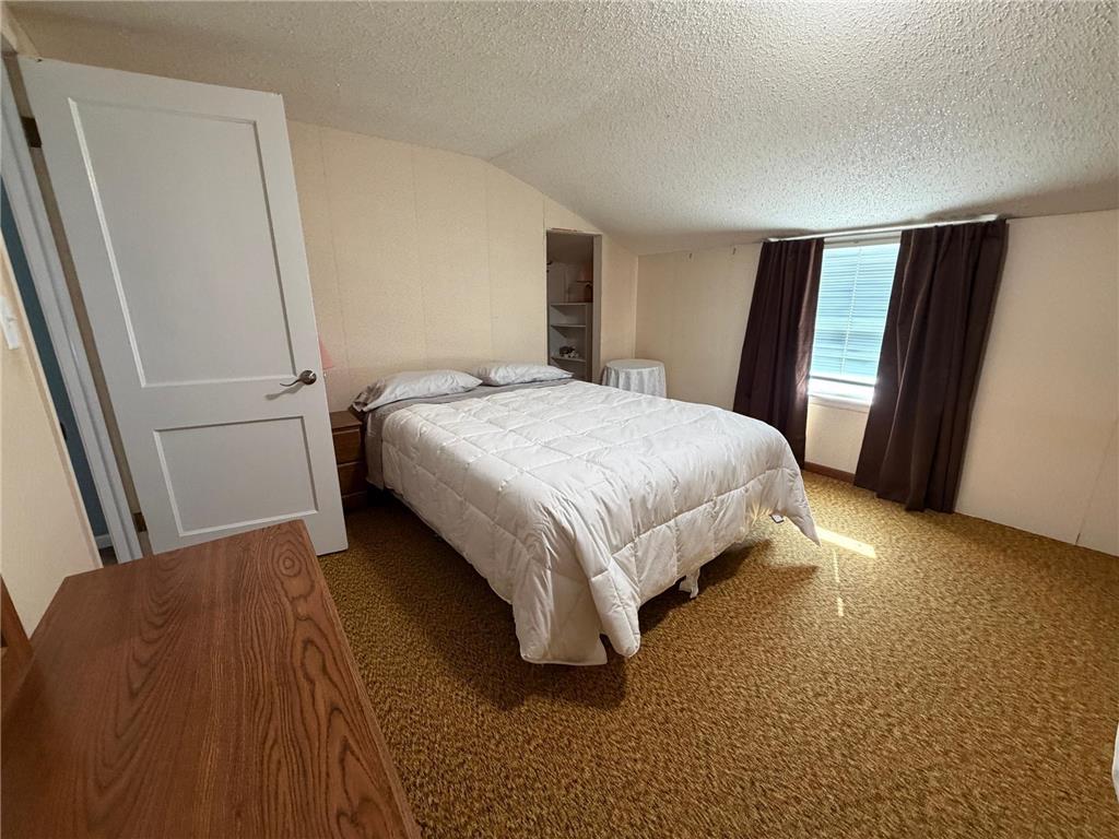 401 Center Street E Roseau MN 56751 7034447 image27