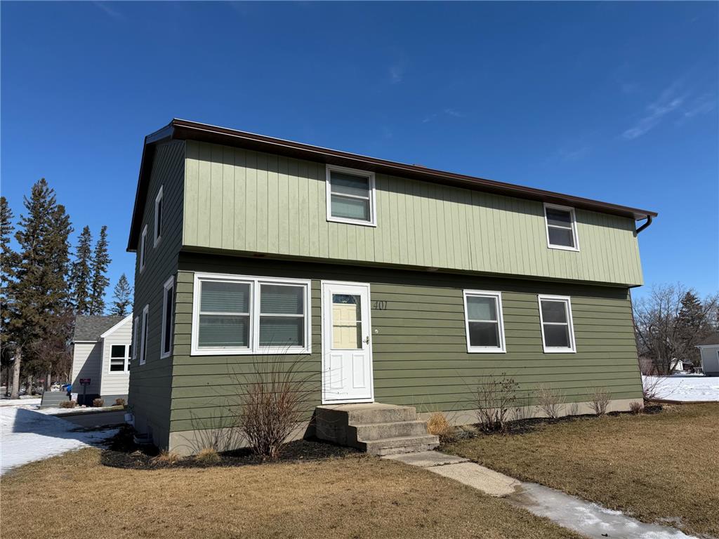 401 Center Street E Roseau MN 56751 7034447 image29