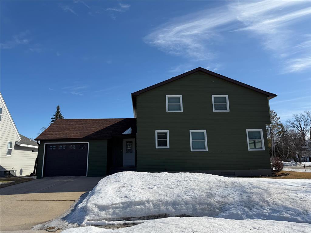401 Center Street E Roseau MN 56751 7034447 image30
