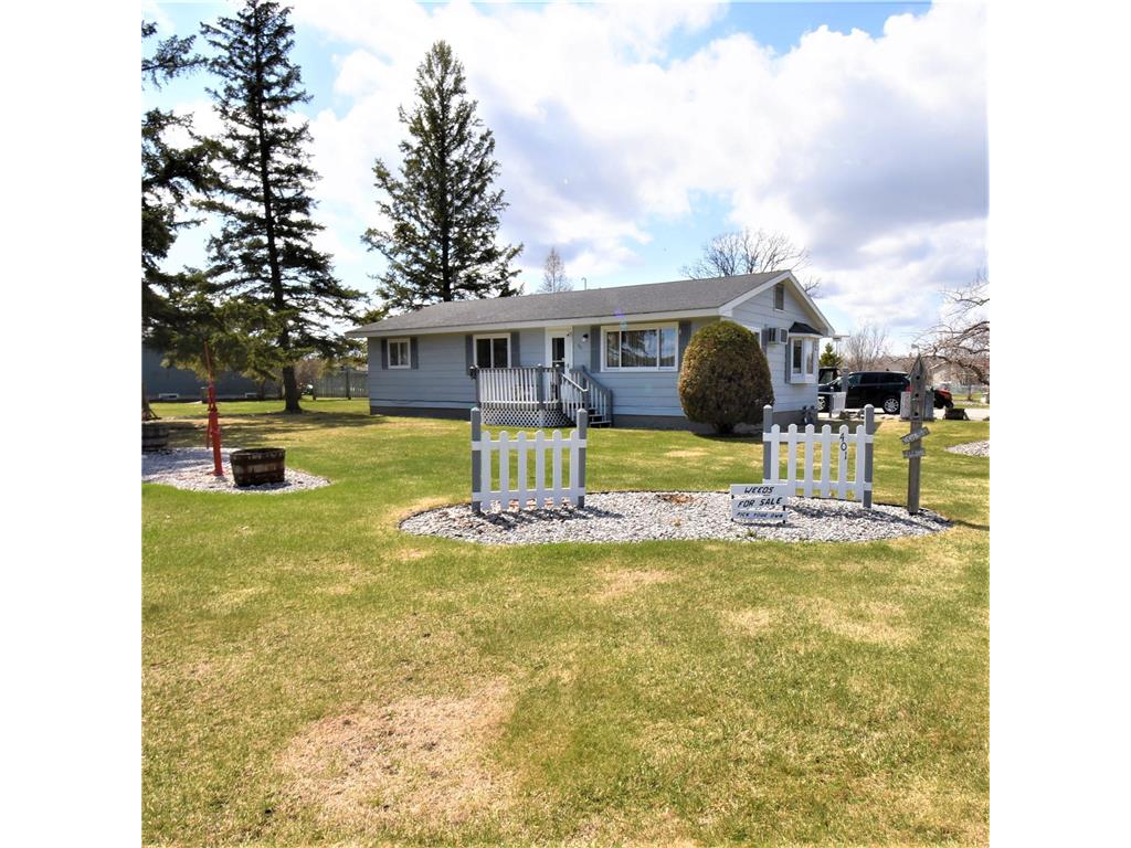 401 Dale Avenue SW Warroad MN 56763 6367971 image1