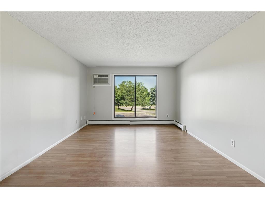 401 E Burnsville Parkway #106 Burnsville MN 55337 6786879 image12