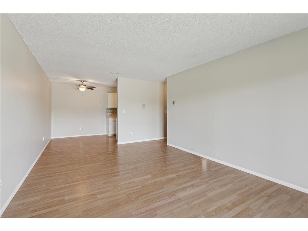 401 E Burnsville Parkway #106 Burnsville MN 55337 6786879 image15