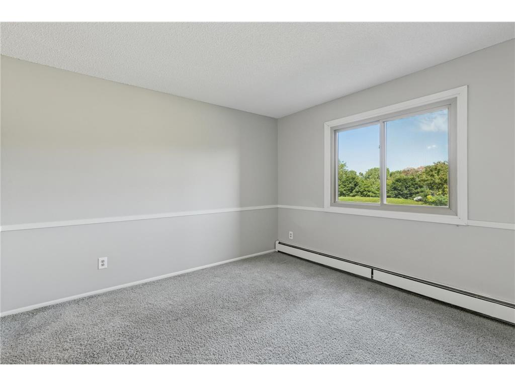 401 E Burnsville Parkway #106 Burnsville MN 55337 6786879 image18