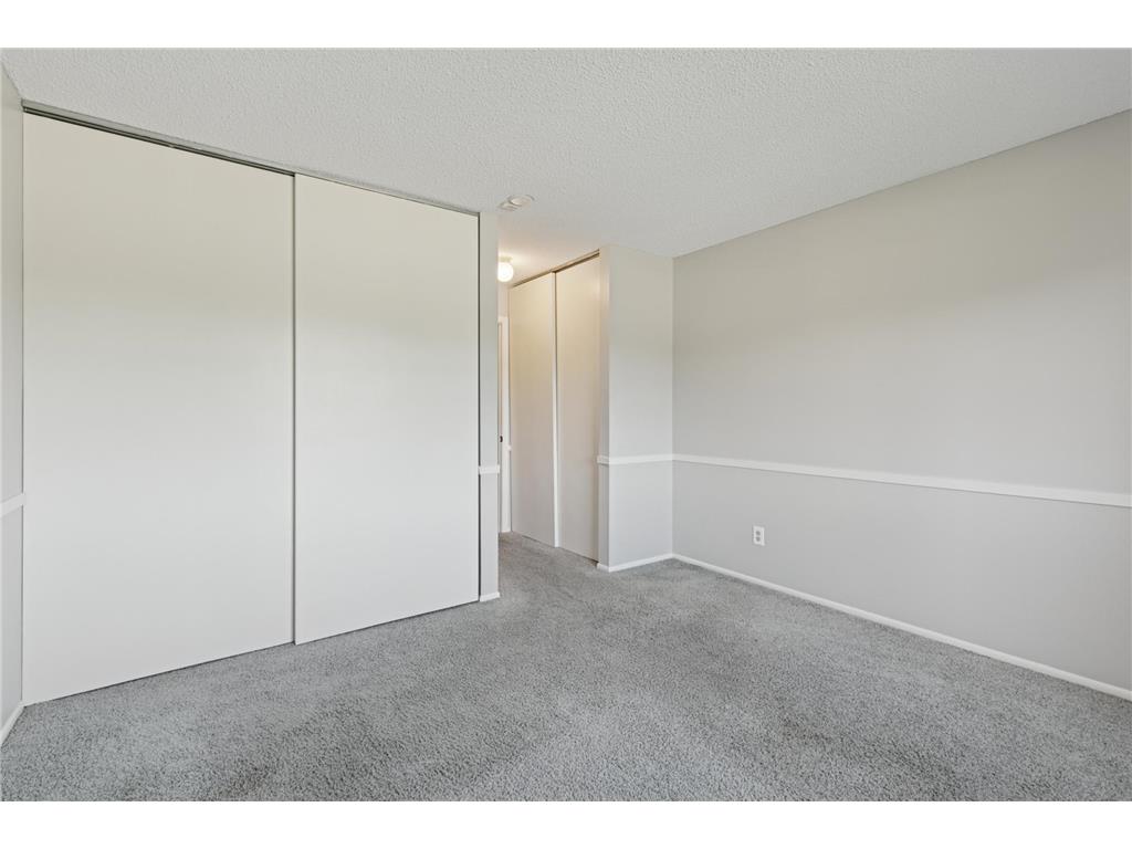 401 E Burnsville Parkway #106 Burnsville MN 55337 6786879 image19