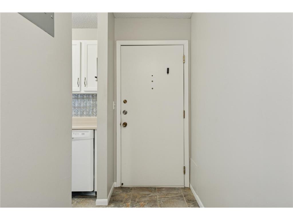 401 E Burnsville Parkway #106 Burnsville MN 55337 6786879 image2