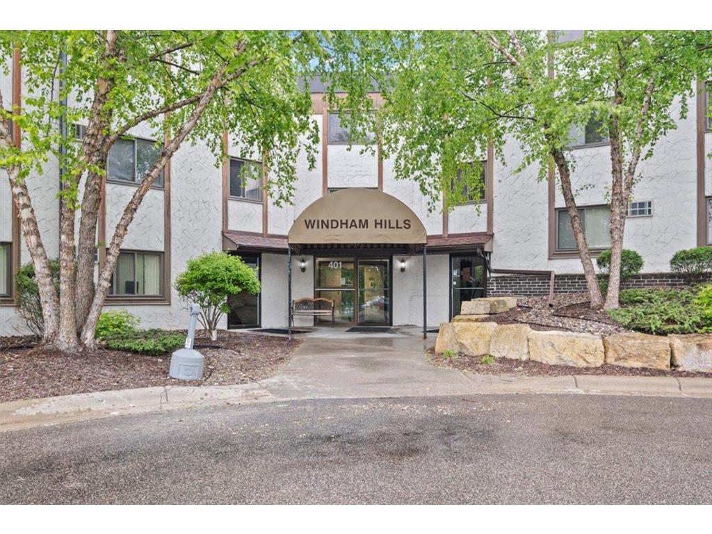 401 E Burnsville Parkway #126 Burnsville MN 55337 6574329 image1