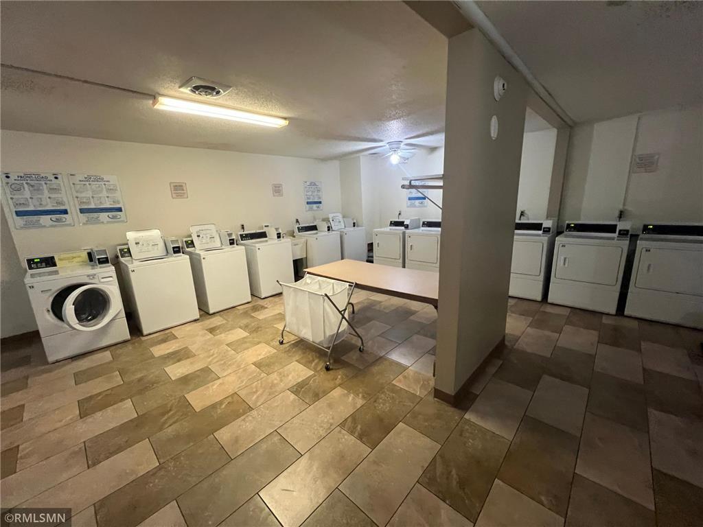 401 E Burnsville Parkway #334 Burnsville MN 55337 7024170 image15