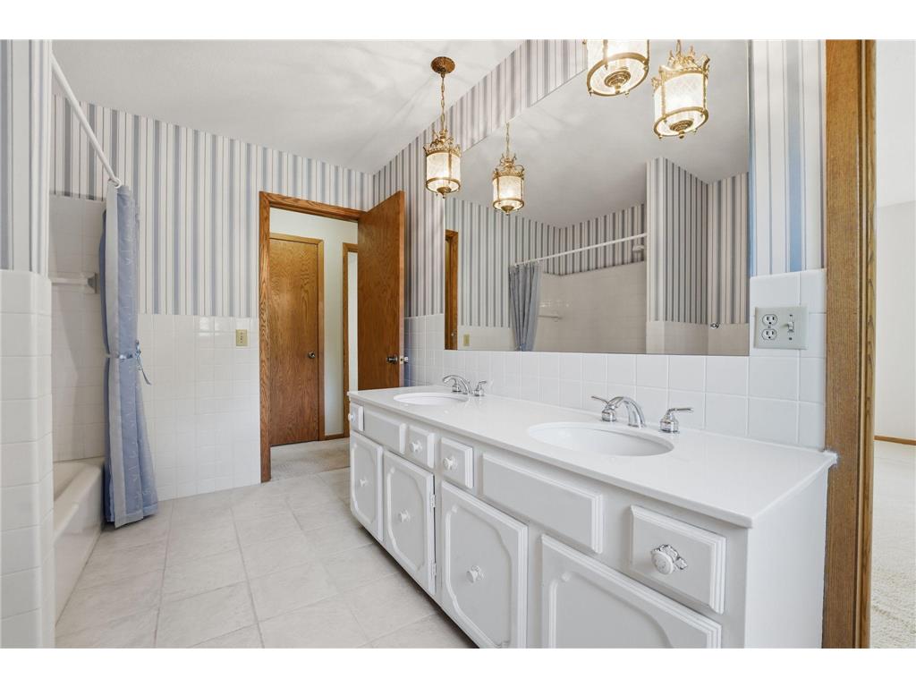 401 Felix Lane West Saint Paul MN 55118 7072396 image38
