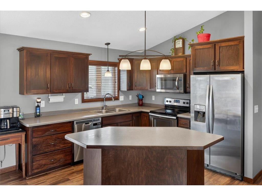 401 Fischer Street NW Montgomery MN 56069 7055847 image10