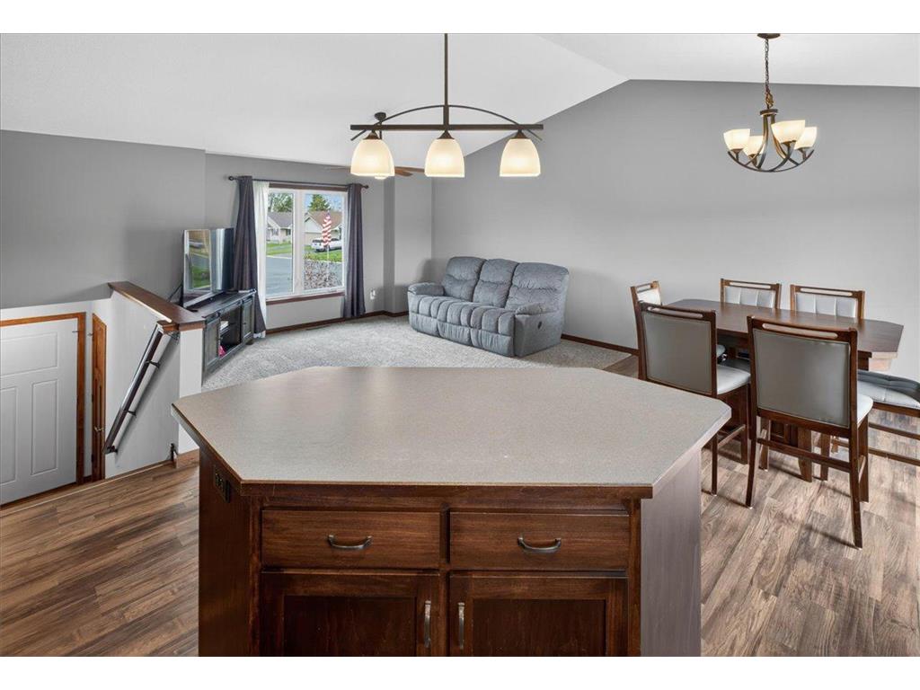 401 Fischer Street NW Montgomery MN 56069 7055847 image11