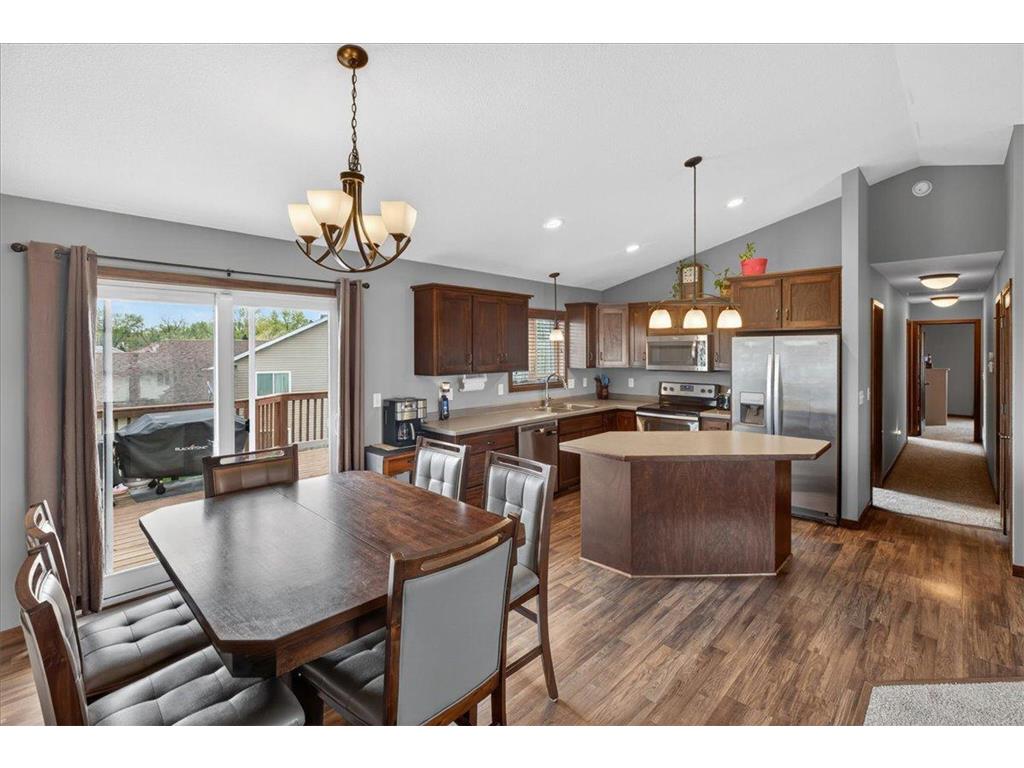 401 Fischer Street NW Montgomery MN 56069 7055847 image9