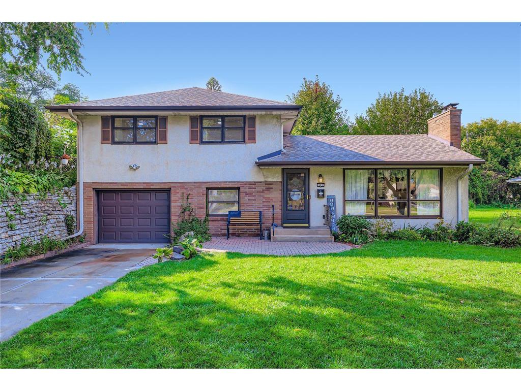 401 Johnson Parkway Saint Paul MN 55106 6782989 image1