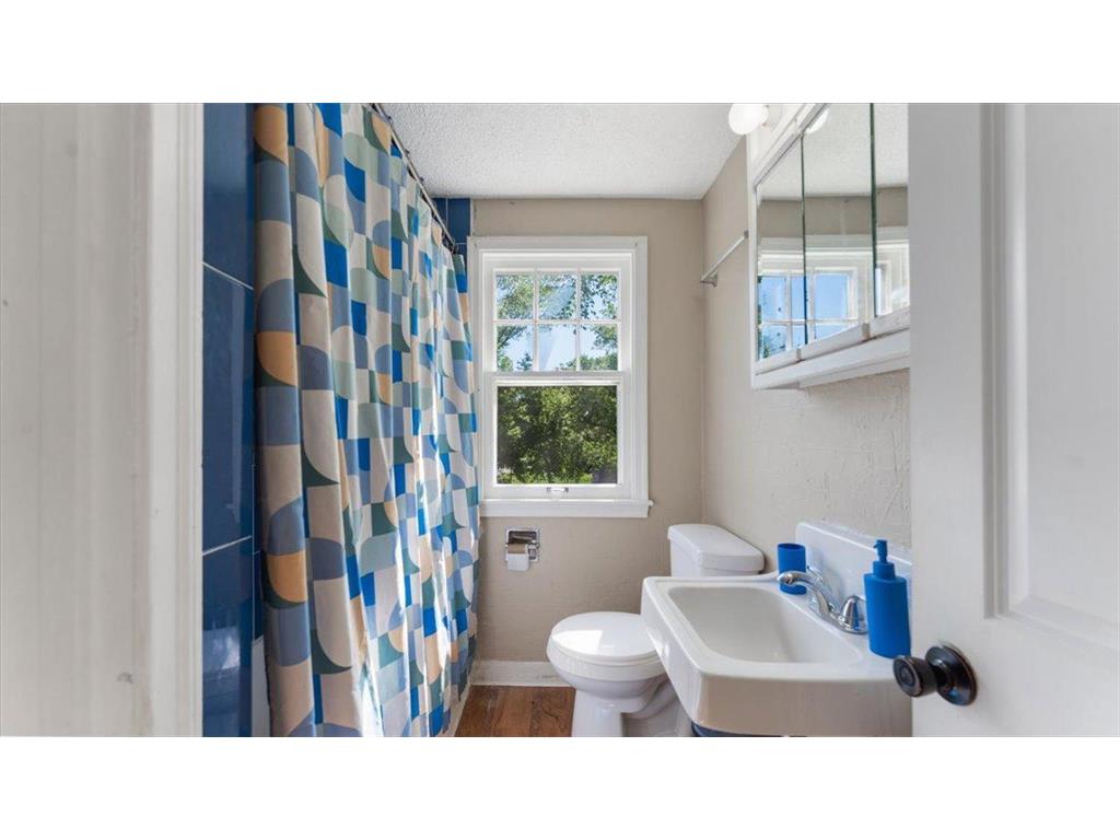 401 Julii Street Willmar MN 56201 6813456 image17