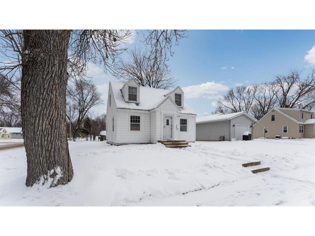 401 Julii Street Willmar MN 56201 6813456 image25