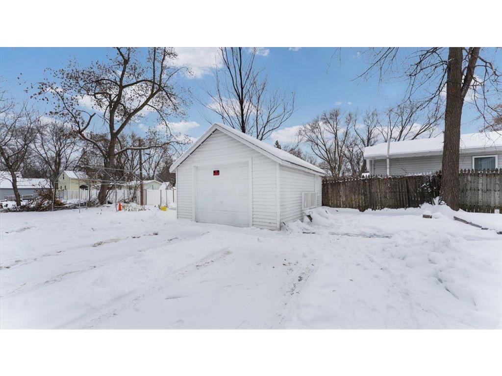 401 Julii Street Willmar MN 56201 6813456 image5