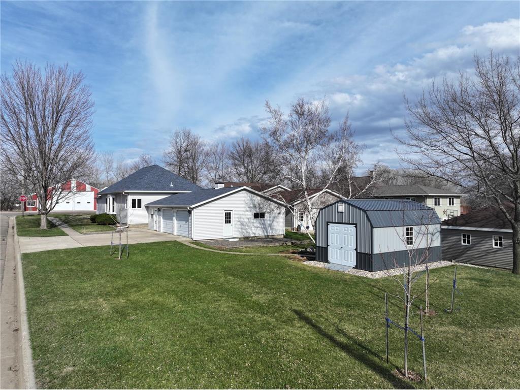 401 Lake Avenue S Balaton MN 56115 7042006 image28